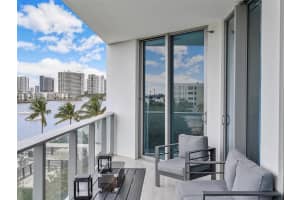17301 Biscayne Blvd 506, North Miami Beach