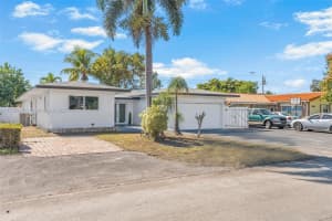 7050 SW 10th Ct, Pembroke Pines, FL 33023, Sold 04/11/25