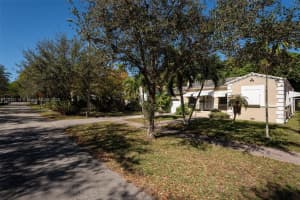 513 Giralda Ave, Coral Gables, FL 33134, Sold 03/03/25
