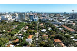 513 Giralda Ave, Coral Gables, FL 33134, Sold 03/03/25