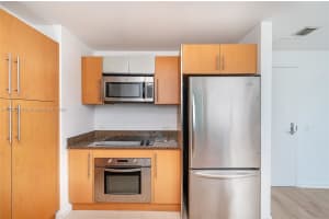 300 S Biscayne Blvd t 1905, Miami, FL 33131, - MLS#A11735149