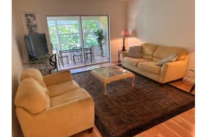 MLS# A11735164, Lauderdale Lakes, Florida 33319