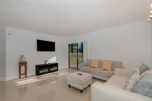 829 NE 199th St, Miami, FL 33179, Sold 04/30/25