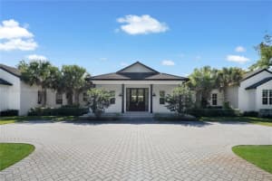 9290 Sw 116th St, Miami