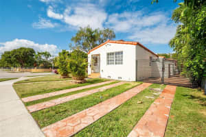 2039 Sw 17th St Miami, FL 33145 - MLS#A11735295