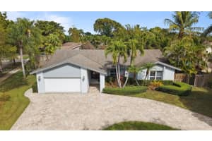 11601 Island Rd, Hollywood, FL 33026, Sold 04/25/25