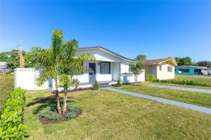 1111 NW 75th St, Miami, FL 33150, Sold 05/01/25