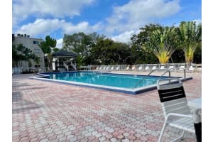 7785 SW 86th St, Miami, FL 33143, Sold 04/09/25