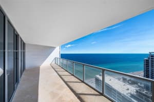 3101 S Ocean Dr APT 2703, Hollywood, FL 33019, Sold 05/29/25
