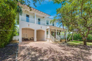 235 Cranwood Dr, Key Biscayne, FL 33149, Sold 07/28/25