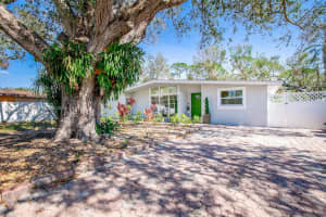 1800 Barstow Pl, Sarasota, FL 34235, Sold 08/04/25