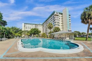 4330 Hillcrest Dr, Hollywood, FL 33021, Sold 04/29/25