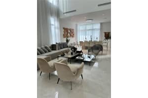 10553 NW 68th Terrace, Doral, FL 33178, Sold 03/14/25