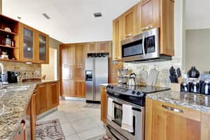 7671 NW 23rd St, Margate, FL 33063, Sold 07/01/25