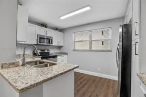 6903 Cypress Rd, Plantation, FL 33317, Sold 04/04/25