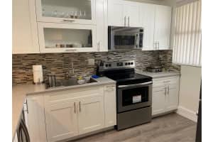 8415 Forest Hills Dr, Coral Springs, FL 33065, Sold 06/20/25