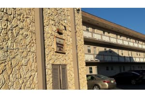 5181 W Oakland Park Blvd, Lauderdale Lakes, FL 33313, Sold 03/05/25