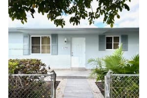 11901 SW 3rd St, Miami, FL 33184, Sold 03/13/25
