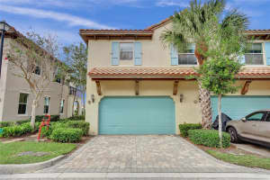 2949 Tortola Way, Hollywood, FL 33024, Sold 03/05/25