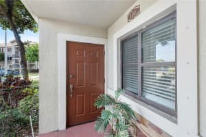 22921 SW 88th Pl, Cutler Bay, FL 33190, Sold 04/18/25