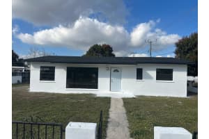 3901 NW 168th St, Miami Gardens, FL 33055, Sold 05/20/25