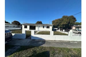 3901 NW 168th St, Miami Gardens, FL 33055, Sold 05/20/25