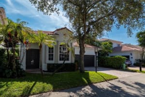3976 194th Trl, Golden Beach, FL 33160, Sold 06/09/25