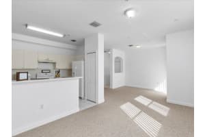 120 Jacaranda Country Club Dr, Plantation, FL 33324, Sold 03/19/25