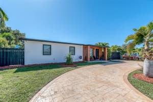 11350 SW 43rd Ln, Miami, FL 33165, Sold 05/20/25