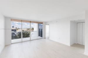 1800 Sunset Harbour Dr, Miami Beach, FL 33139, Sold 03/31/25