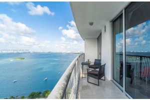1750 N Bayshore Dr 3405, Miami
