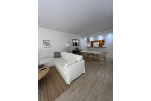 101 Crandon Blvd 279 Key Biscayne, FL 33149 - MLS#A11735792