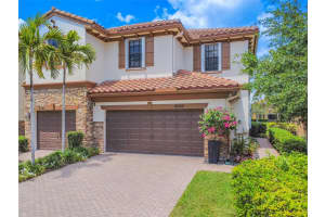 10139 Wellington Parc Dr, Wellington, FL 33449, Sold 03/20/25