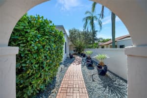 9324 NW 50th Doral Cir N, Doral, FL 33178, Sold 05/07/25