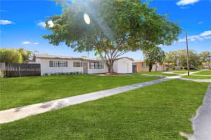 7710 NW 6th Ct, Pembroke Pines, FL 33024, Sold 02/27/25