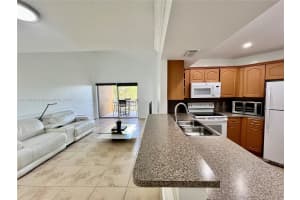 9731 Fontainebleau Blvd, Miami, FL 33172, Sold 03/28/25