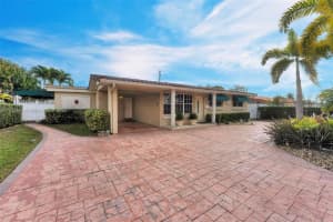 5411 W 8th Ave, Hialeah, FL 33012, Sold 05/02/25