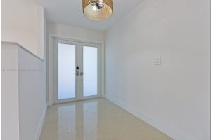 7800 SW 91 Ave, Miami, FL 33173, Sold 03/11/25
