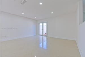 7800 SW 91 Ave, Miami, FL 33173, Sold 03/11/25