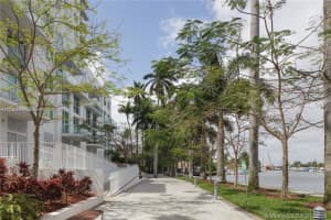 1871 NW S River Dr, Miami, FL 33125, Sold 04/01/25