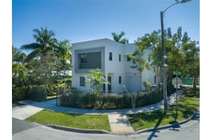 3480 Oak Ave, Miami, FL 33133, Sold 07/29/25