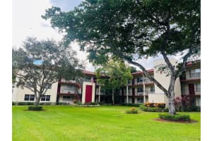 100 SW 132nd Way, Pembroke Pines, FL 33027, Sold 06/13/25