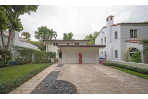 423 Alhambra Cir, Coral Gables, FL 33134, Sold 04/15/25