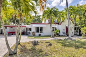 1960 NE 182nd St, North Miami Beach, FL 33162, Sold 03/25/25