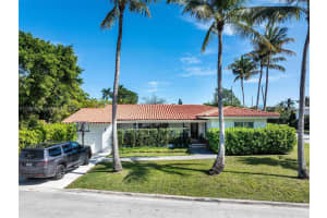 9101 Bay Dr, Surfside, FL 33154, Sold 05/30/25
