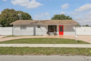 2401 Nw 179th St Miami Gardens, FL 33056 - MLS#A11736199