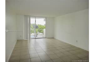 498 NW 165th St APT D307, Miami, FL 33169, - MLS#A11736234