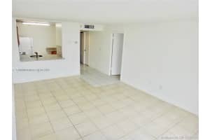 498 NW 165th St APT D307, Miami, FL 33169, - MLS#A11736234