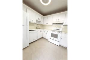 Parking lot, 3401 N Country Club Dr, Aventura, FL 33180, Sold 03/12/25