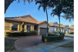 8809 NW 169th Terrace, Miami Lakes, FL 33018, Sold 04/23/25